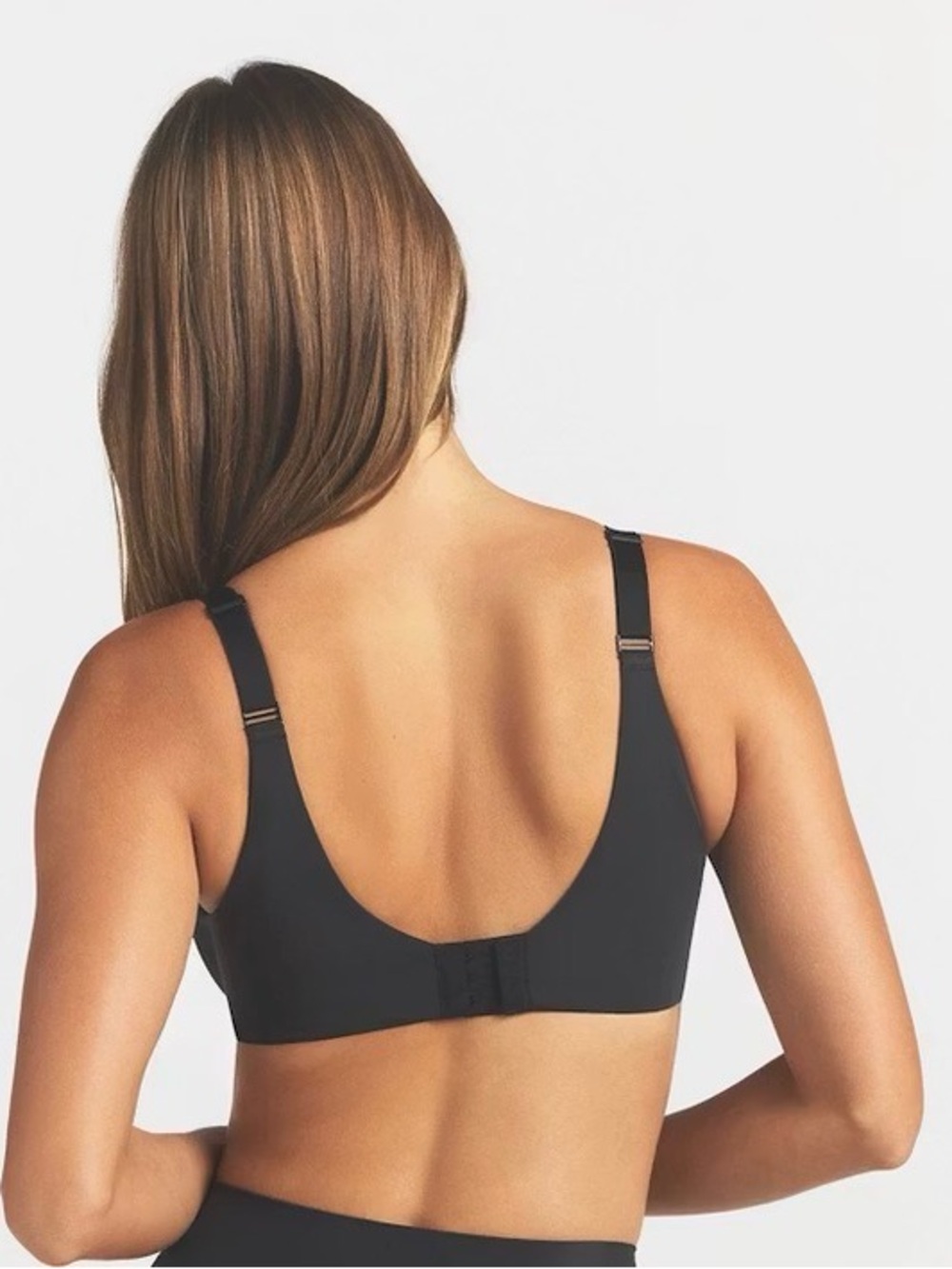 SKIMS Black Seamless Molded T-Shirt Bra - Picture 5 of 5